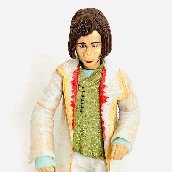 Hasbro 2001 Planet Of The Apes Ari Basic Action Figure 6in Minor Wear - Picture 1 of 9